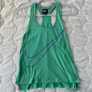 🦋3/$20 NIKE TANK